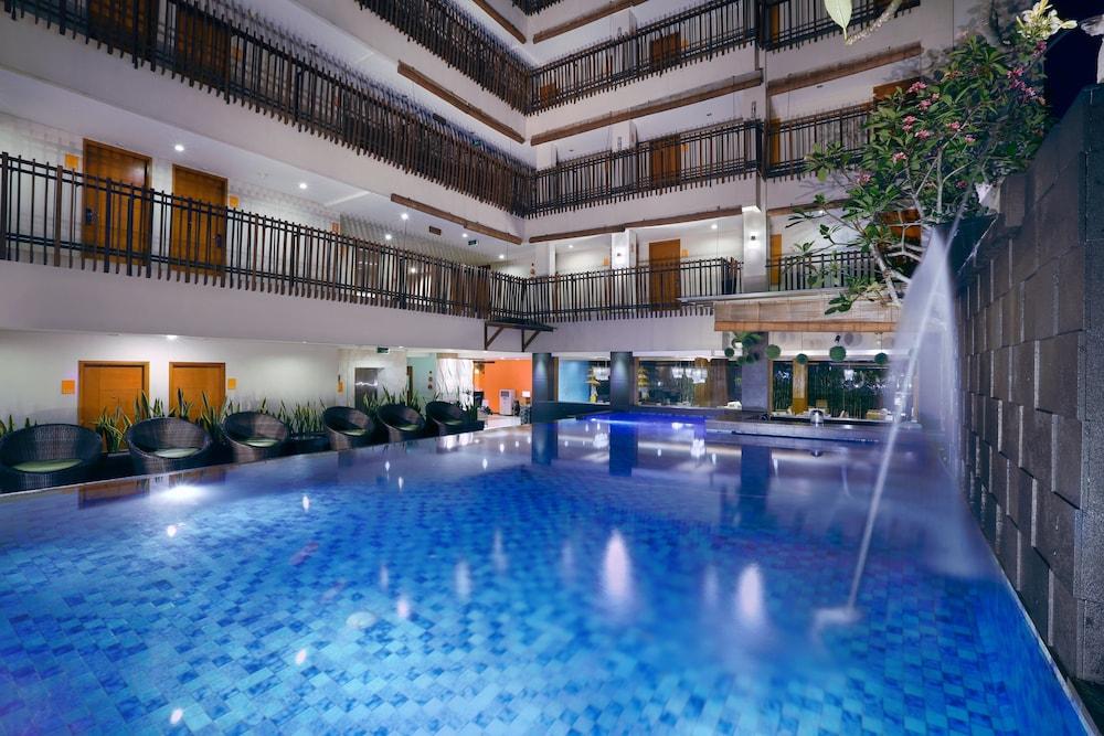 Sun Royal Hotel 꾸따 외부 사진